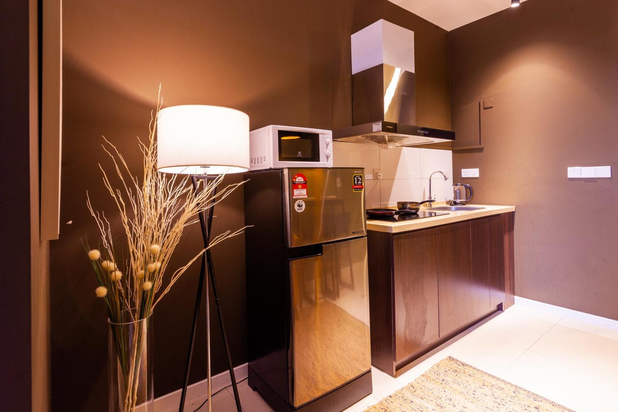 Highpark Suites In Petaling Jaya, Kelana Jaya By Plush Kampong Baharu Sungai Way Værelse billede