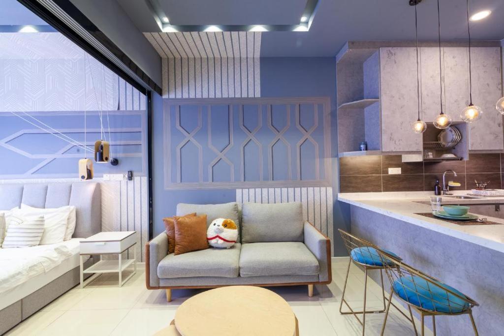 Highpark Suites In Petaling Jaya, Kelana Jaya By Plush Kampong Baharu Sungai Way Eksteriør billede